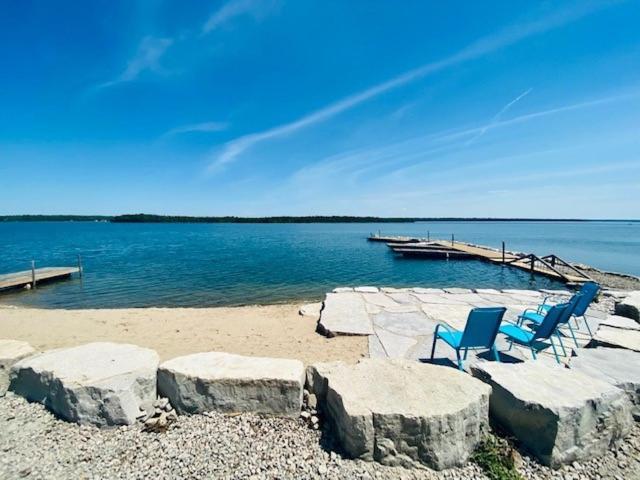 Tamarac Island Motel Stokes Bay Kültér fotó