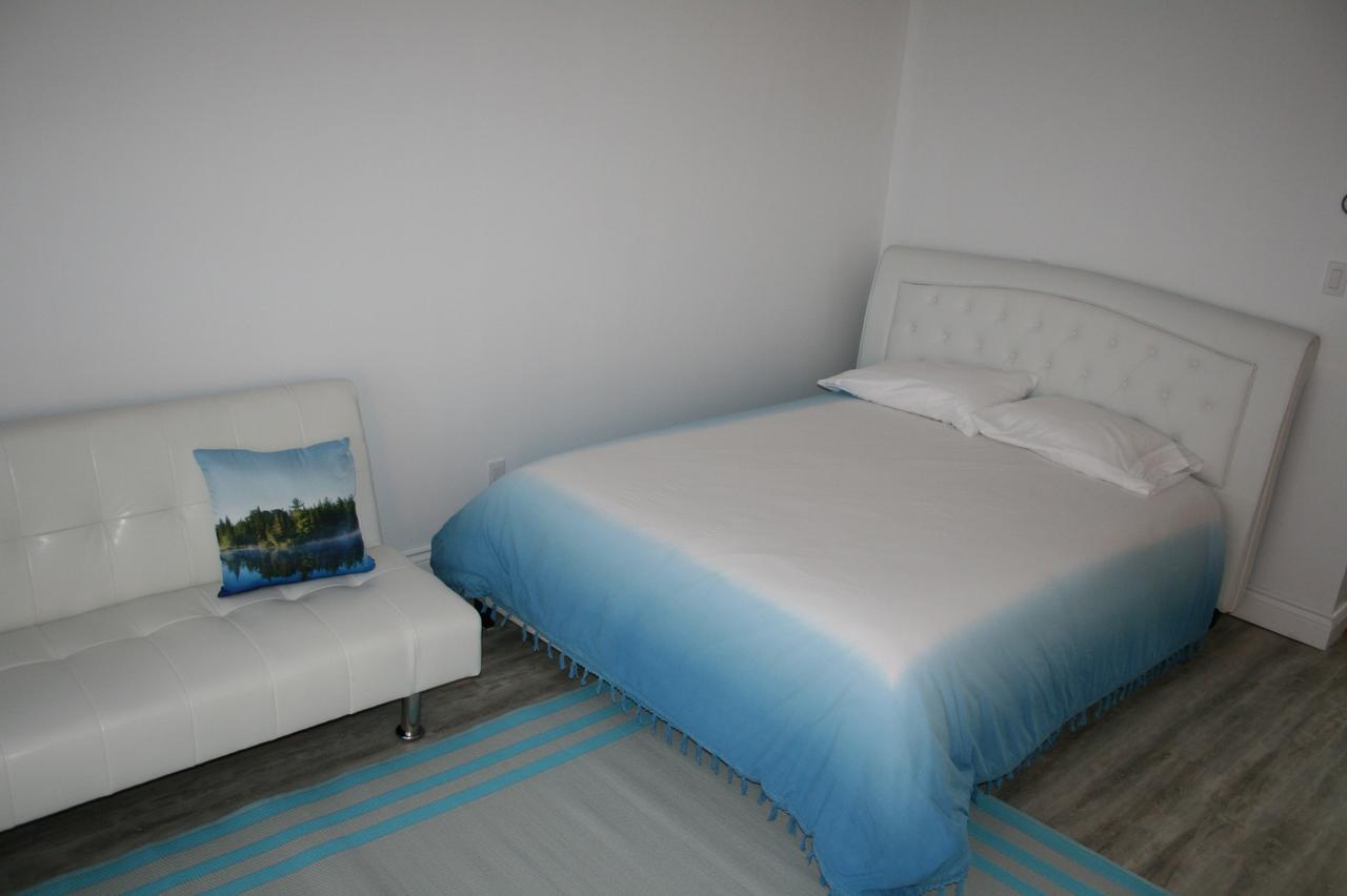 Tamarac Island Motel Stokes Bay Kültér fotó