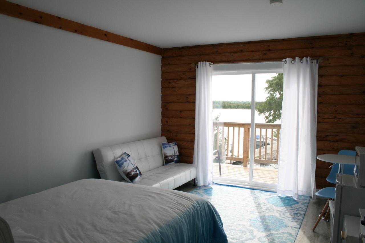 Tamarac Island Motel Stokes Bay Kültér fotó